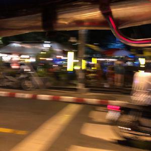 刘涛奶罩掉落露出奶头
